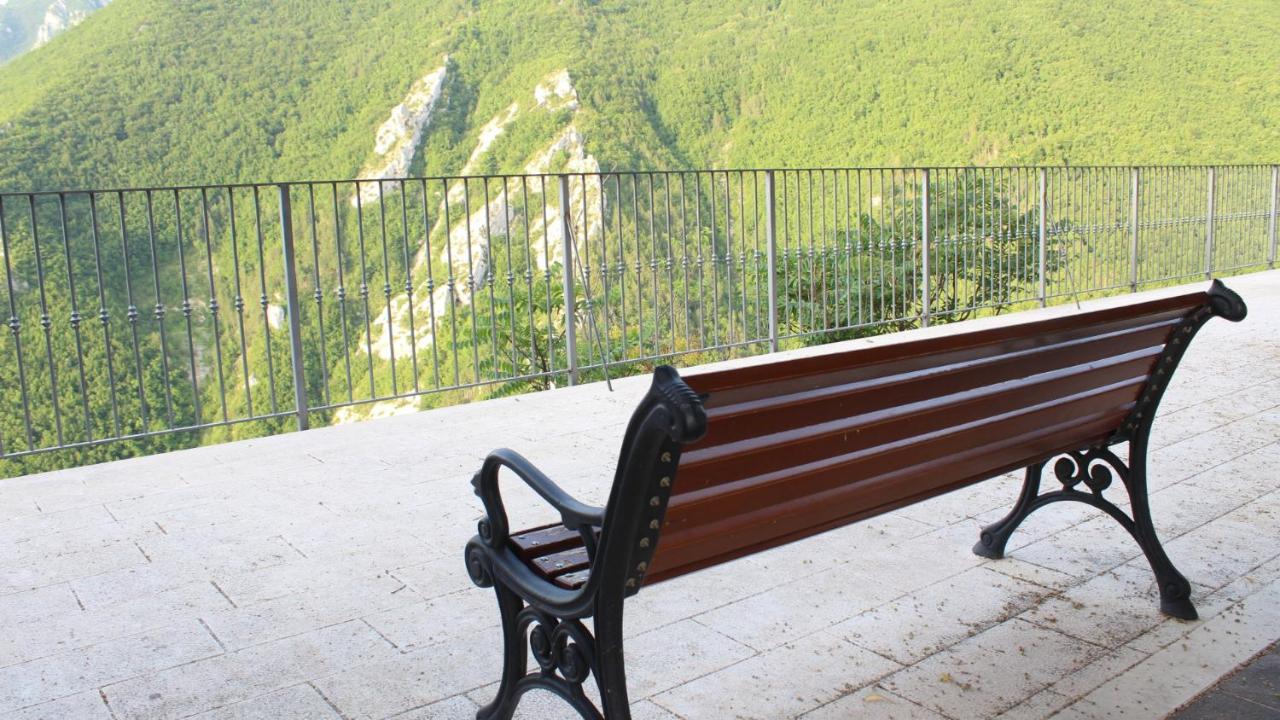 B&B Lo Gnomo Pennapiedimonte Exteriör bild